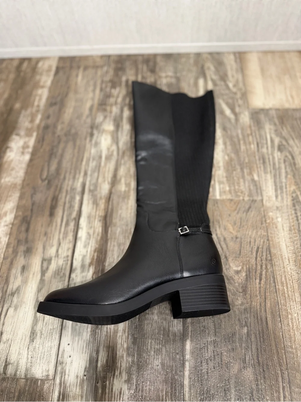Life Stride sleek knee